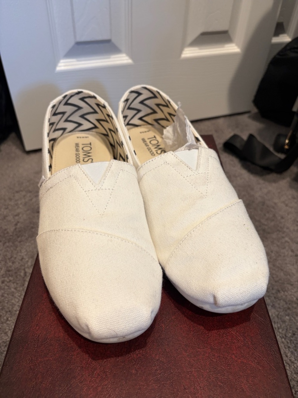 TOMS White Canvas Slip-On Shoes with Zigzag Lining
